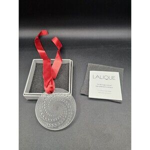 Lalique 2012 France Crystal Ornament Etoile Filante New in Box with Booklet